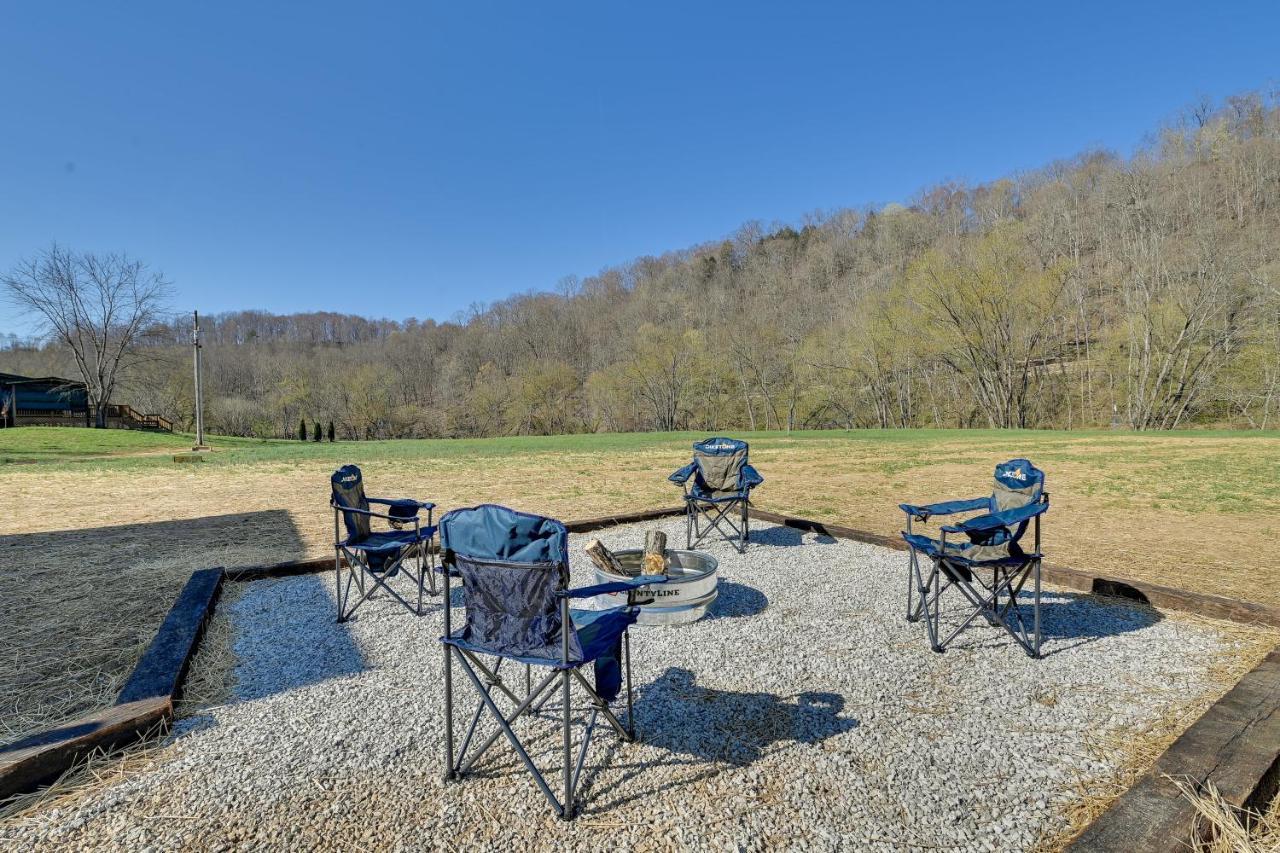 Riverside Beattyville Cabin With Kayaks And Fire Pit! Exterior photo