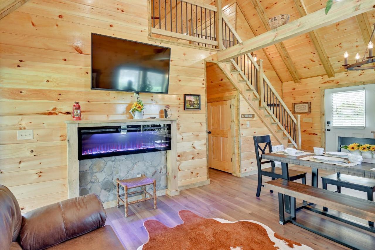 Riverside Beattyville Cabin With Kayaks And Fire Pit! Exterior photo